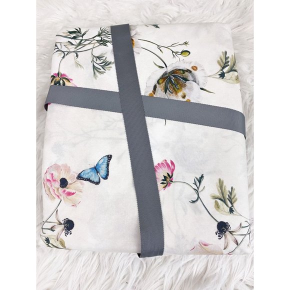 Pottery Barn Bedding Pottery Barrn Monique Lhuillier Tuileries